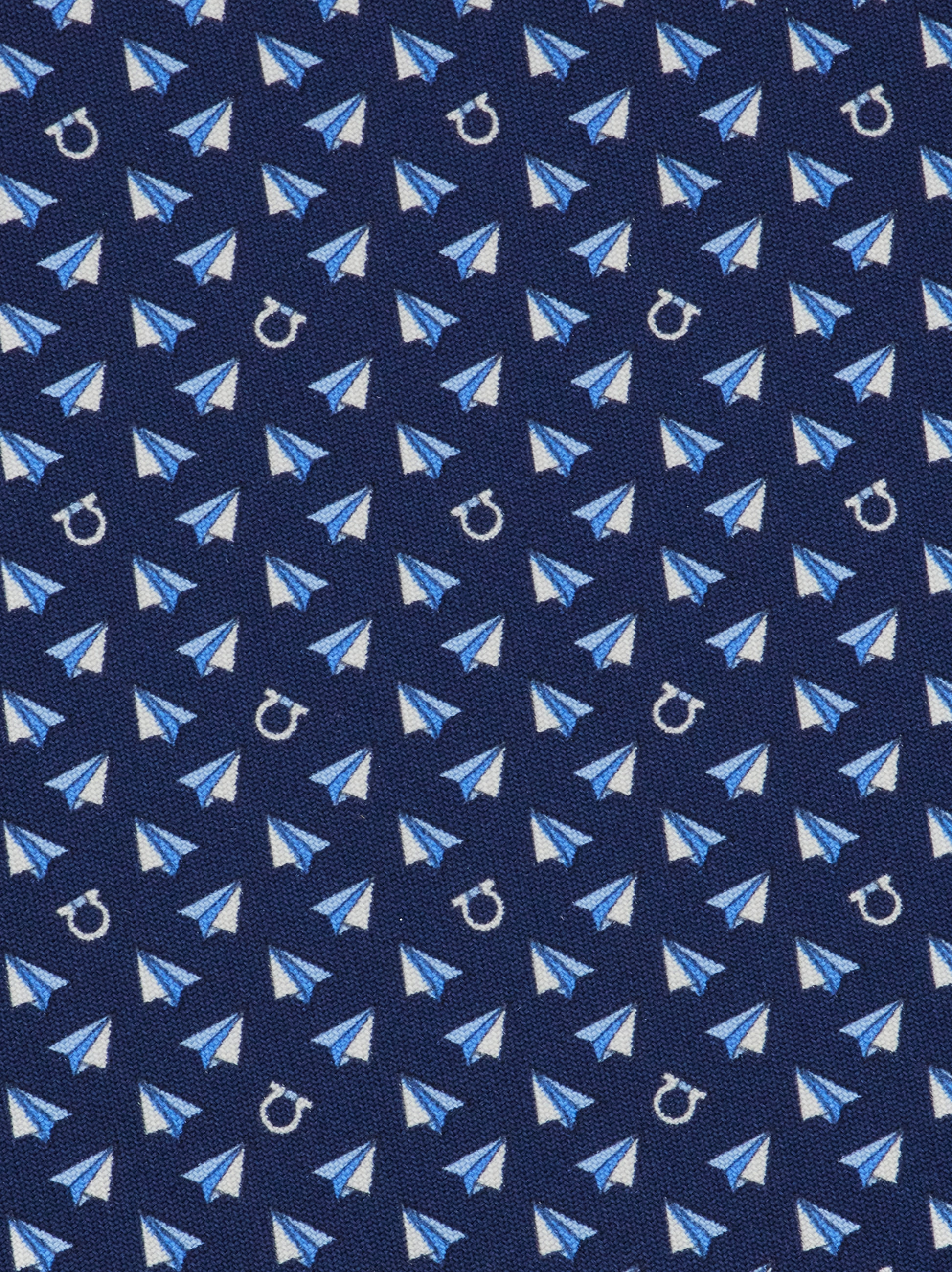 789005_2
